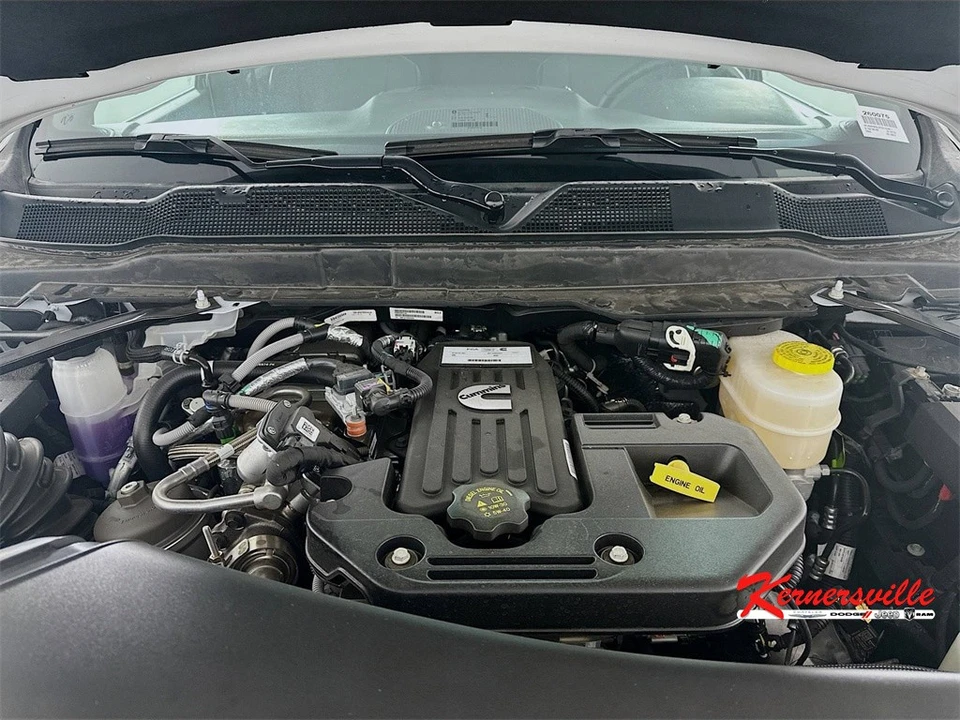 2026 Ram 3500 - Image 17 of 20