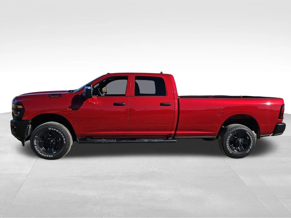 2026 Ram 3500 - Image 16 of 21