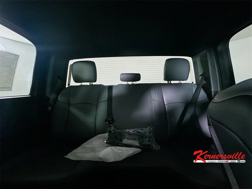 2026 Ram 3500 - Image 10 of 12