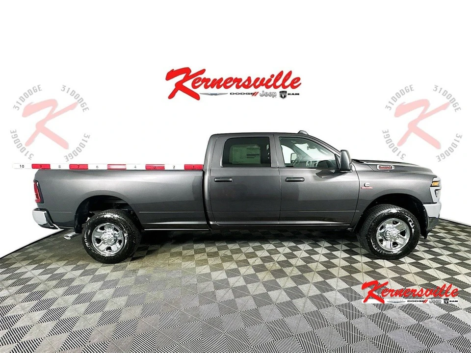 2026 Ram 3500 - Image 8 of 20