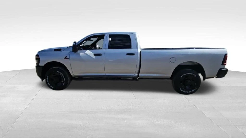 2026 Ram 3500 - Image 5 of 21