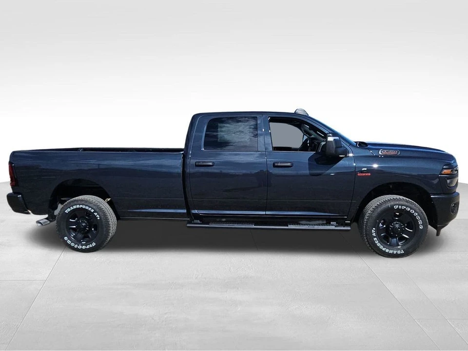 2026 Ram 3500 - Image 12 of 21