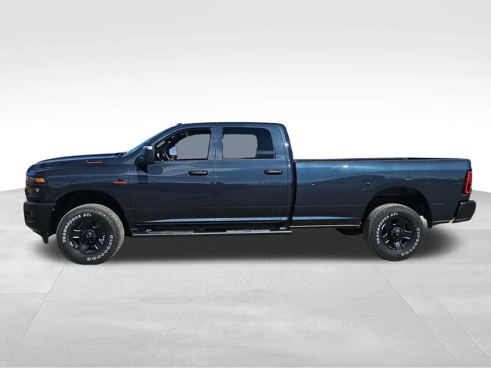 2026 Ram 3500 - Image 16 of 21