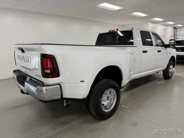 2026 Ram 3500 - Image 5 of 12