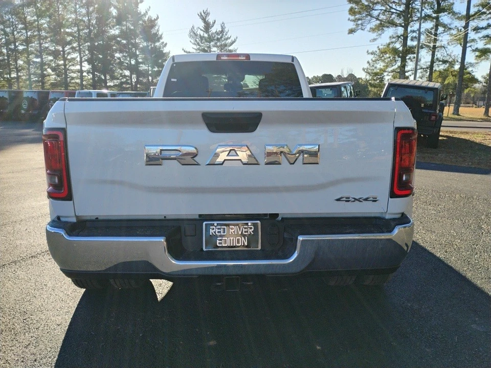2026 Ram 3500 - Image 6 of 12