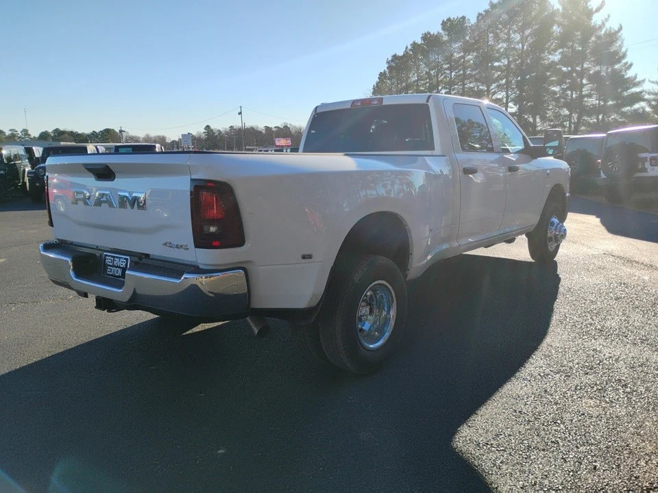 2026 Ram 3500 - Image 5 of 12