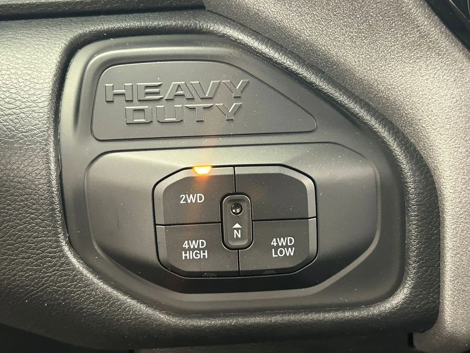 2026 Ram 3500 - Image 22 of 31