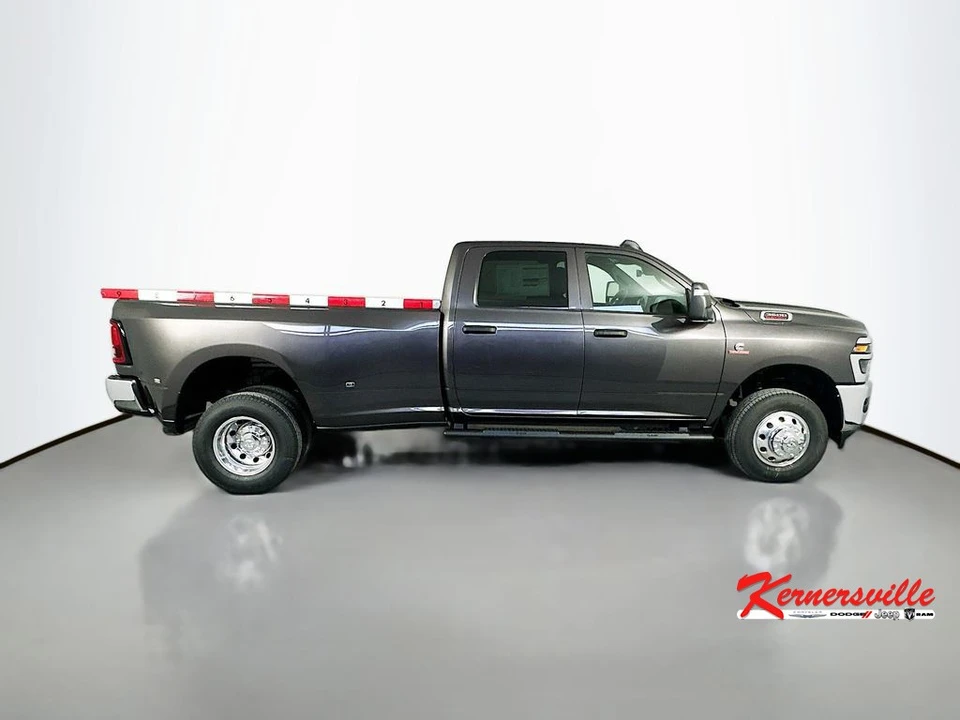 2026 Ram 3500 - Image 8 of 12