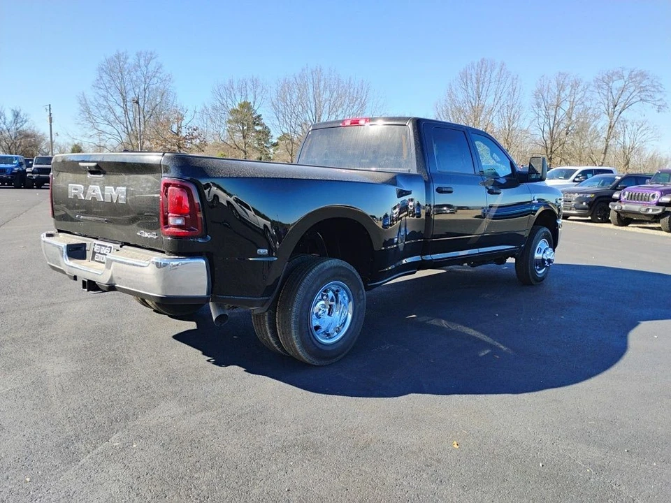 2026 Ram 3500 - Image 5 of 12