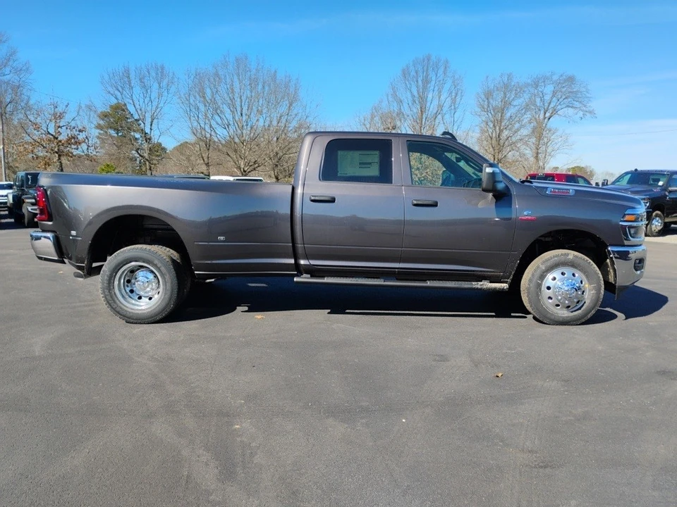2026 Ram 3500 - Image 4 of 12