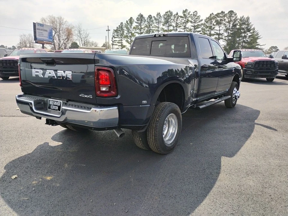 2026 Ram 3500 - Image 5 of 12