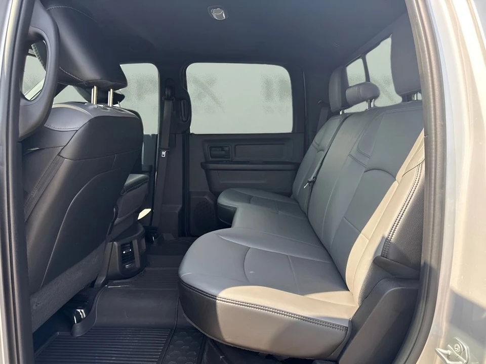 2026 Ram 3500 - Image 10 of 31
