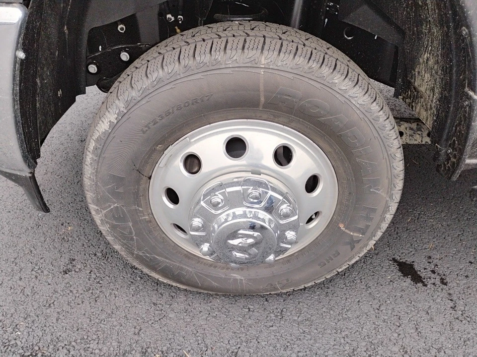 2026 Ram 3500 - Image 9 of 12