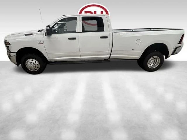 2026 Ram 3500 - Image 8 of 29