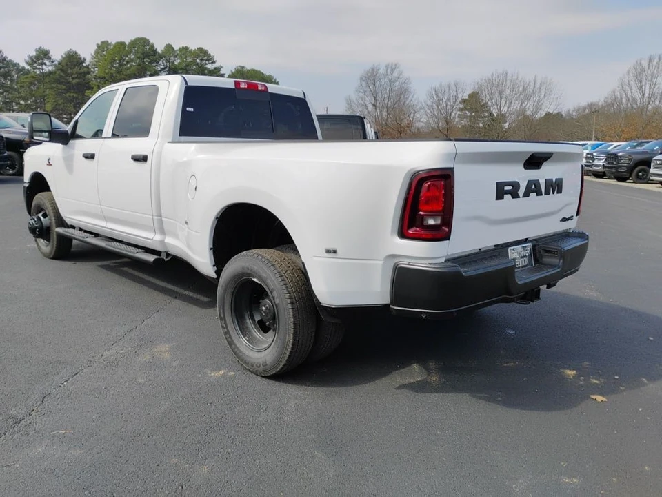 2026 Ram 3500 - Image 7 of 12