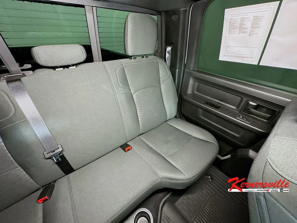 2026 Ram 3500 - Image 14 of 24