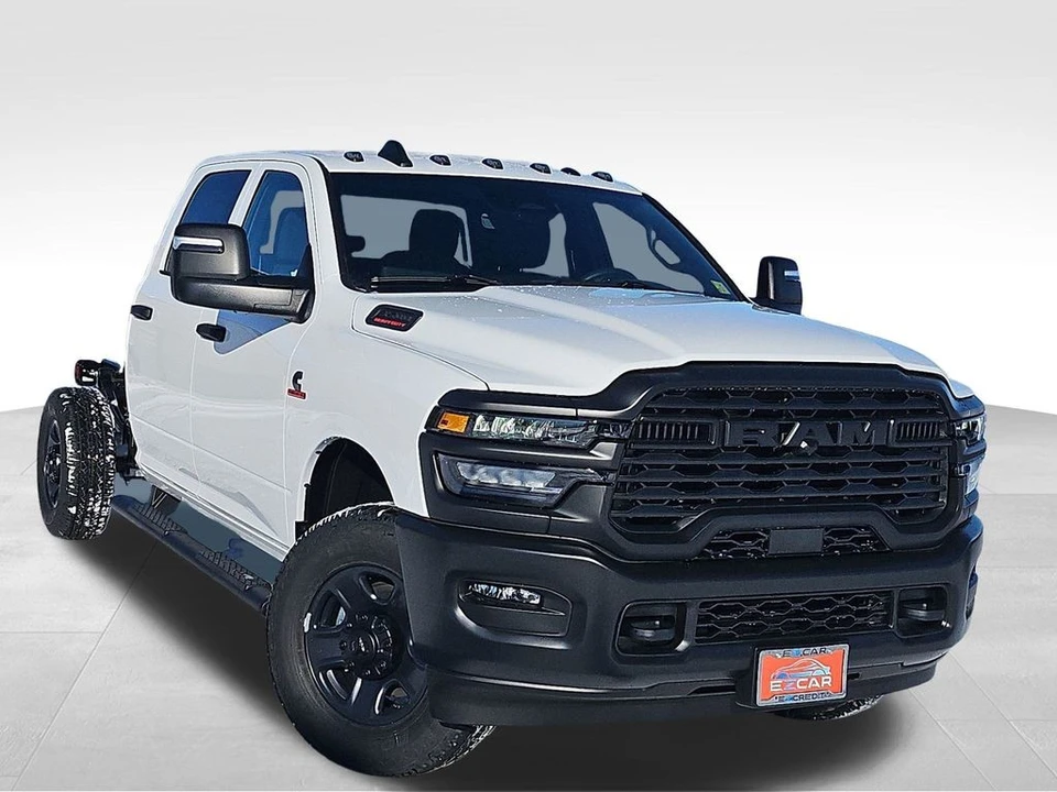 2026 Ram 3500 - Image 10 of 21