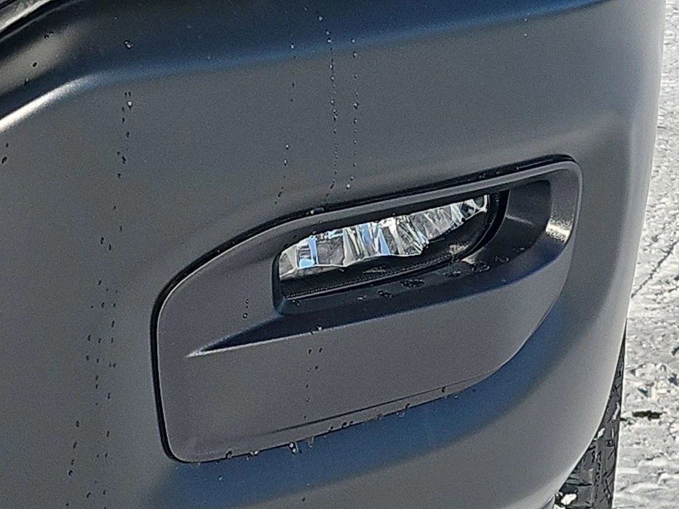 2026 Ram 3500 - Image 19 of 21