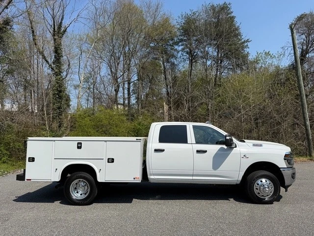 2026 Ram 3500 - Image 6 of 21