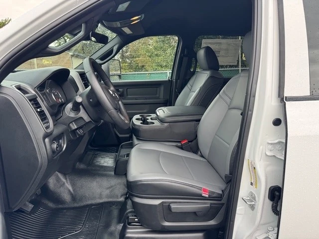 2026 Ram 3500 - Image 12 of 21
