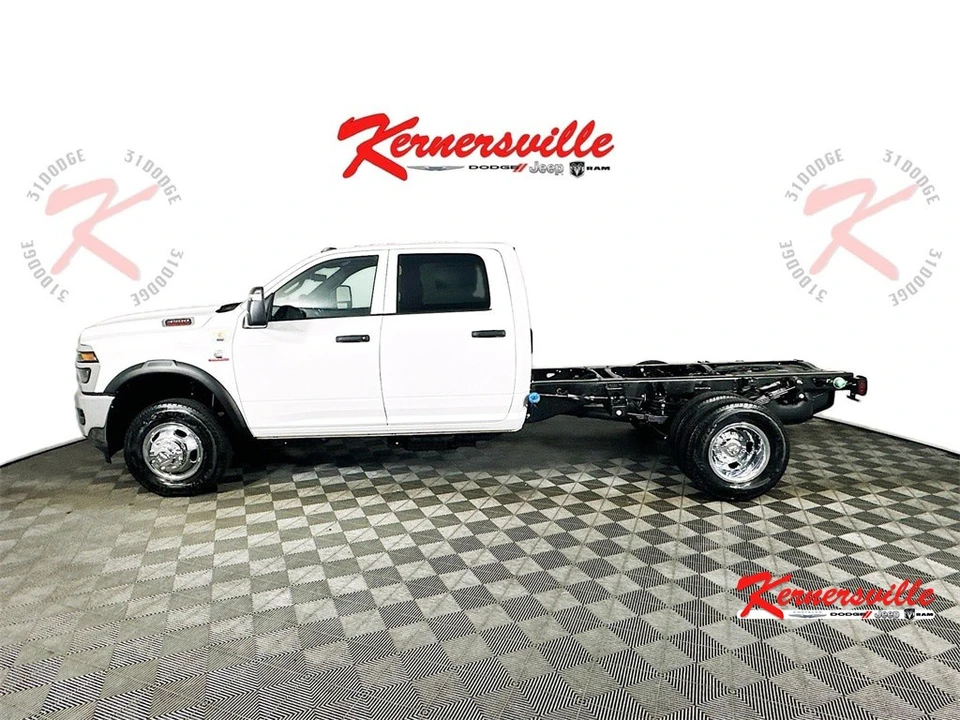 2026 Ram 3500 - Image 4 of 20