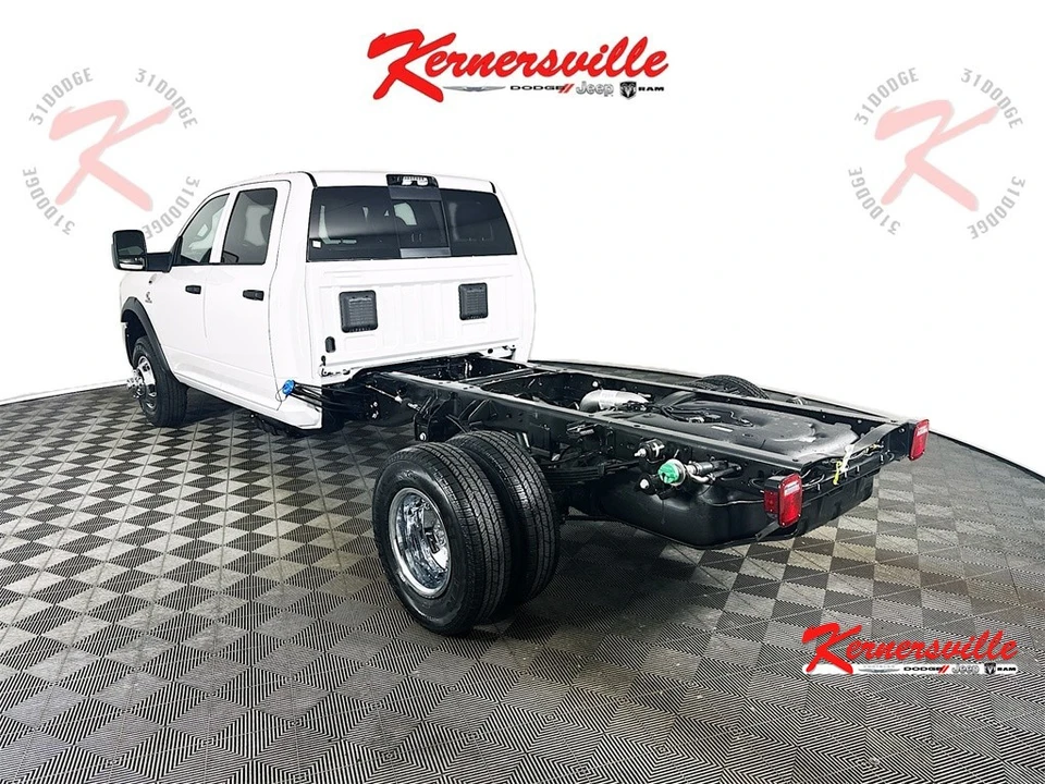 2026 Ram 3500 - Image 5 of 20