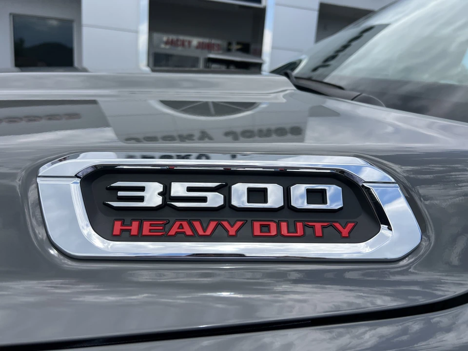 2026 Ram 3500 - Image 7 of 27