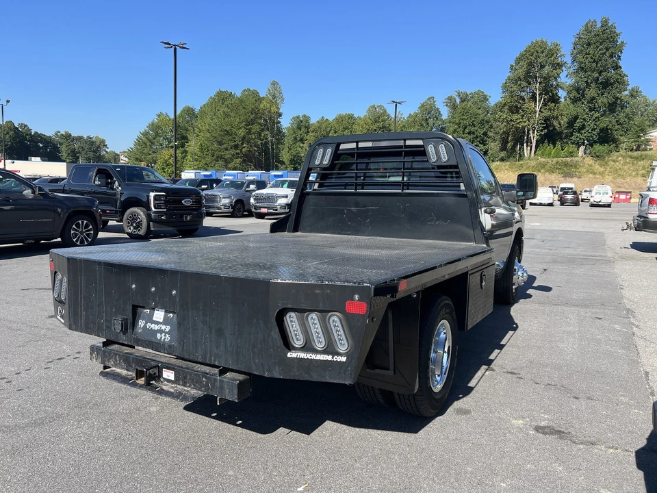 2026 Ram 3500 - Image 25 of 27
