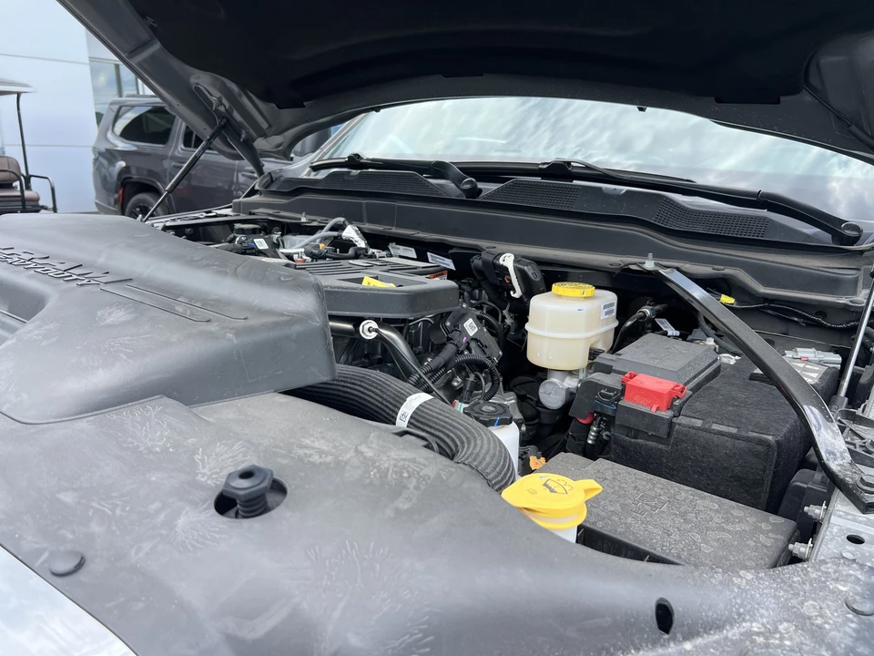 2026 Ram 3500 - Image 25 of 27