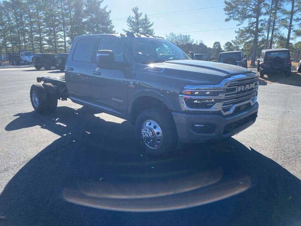 2026 Ram 3500 - Image 3 of 12