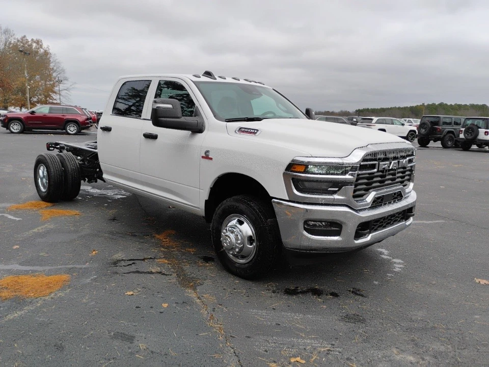 2026 Ram 3500 - Image 3 of 12