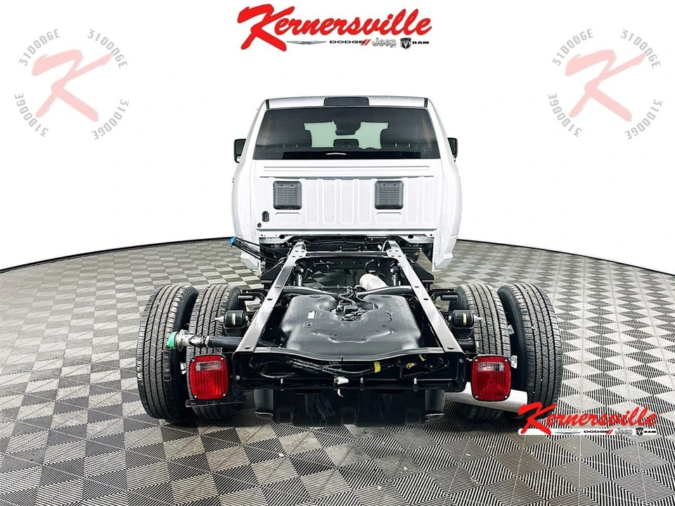 2026 Ram 3500 - Image 6 of 12