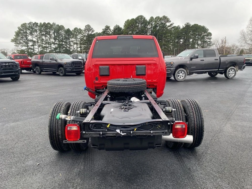 2026 Ram 3500 - Image 6 of 12