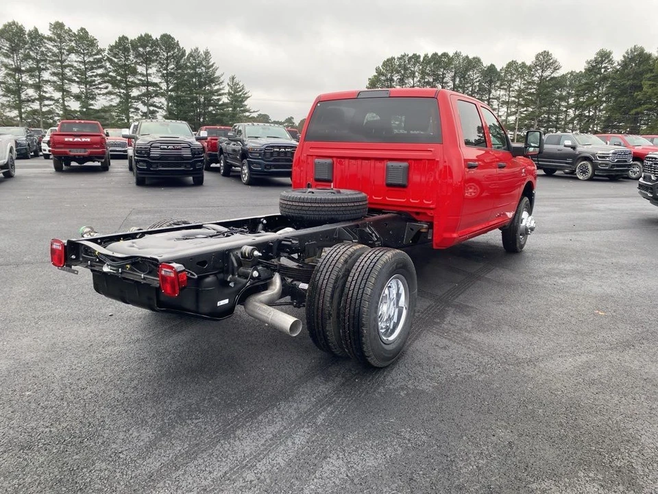 2026 Ram 3500 - Image 5 of 12