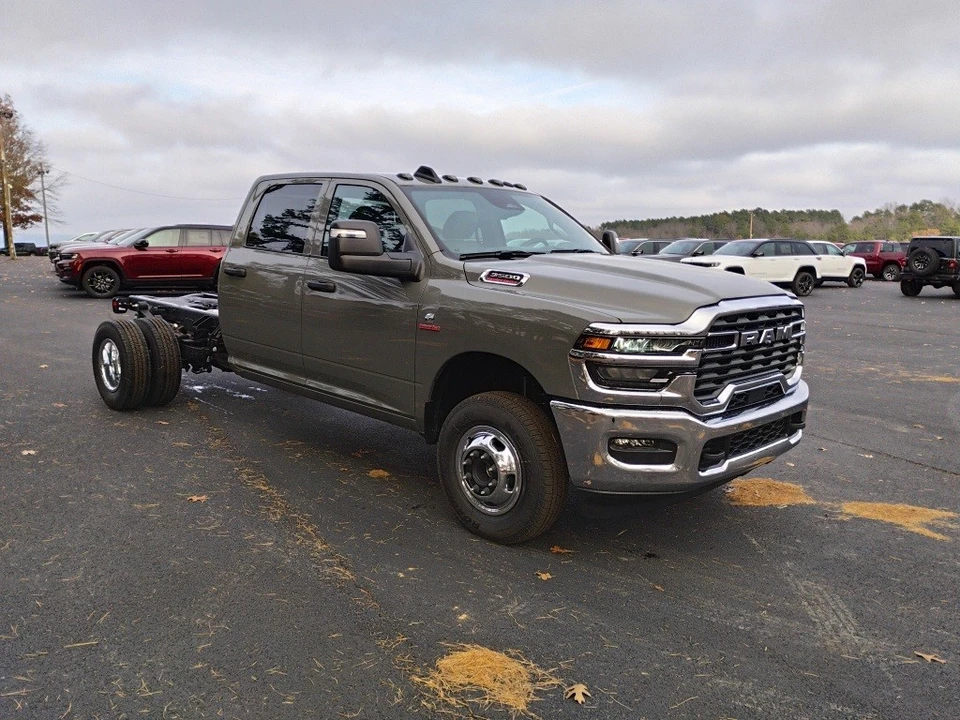 2026 Ram 3500 - Image 3 of 12
