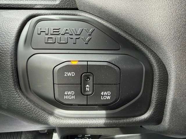 2026 Ram 3500 - Image 23 of 31