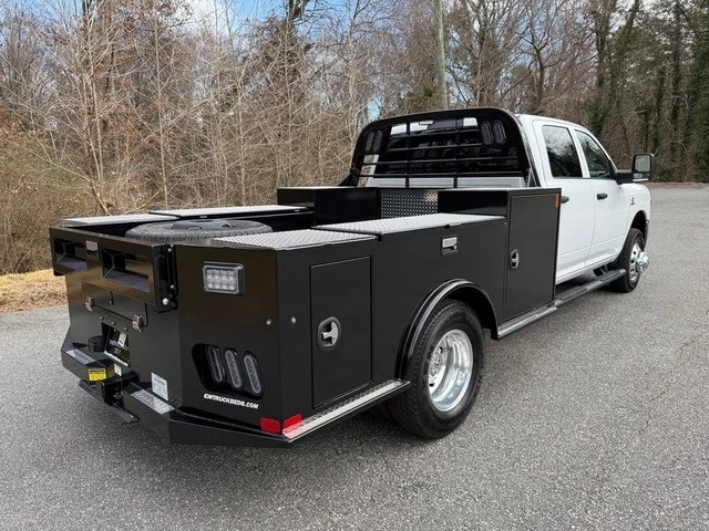 2026 Ram 3500 - Image 8 of 31