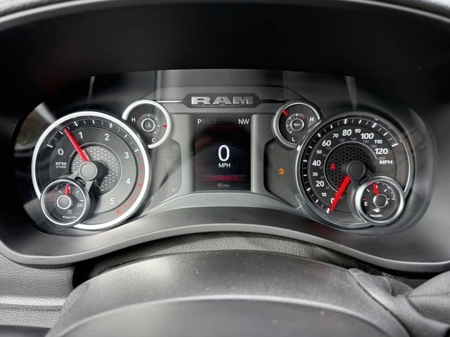 2026 Ram 3500 - Image 22 of 31