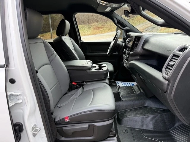 2026 Ram 3500 - Image 20 of 21