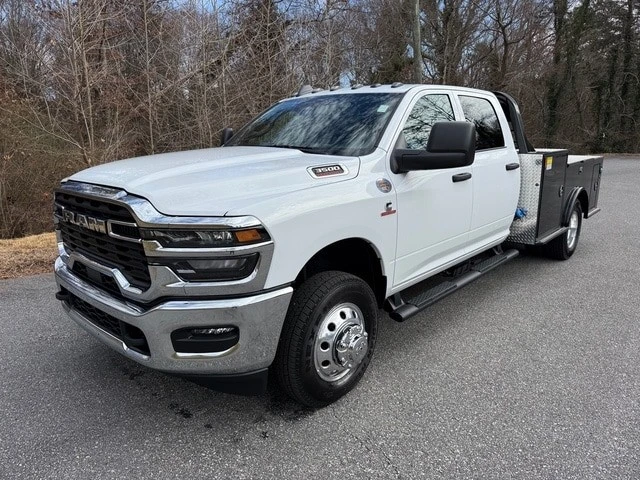 2026 Ram 3500 - Image 3 of 21