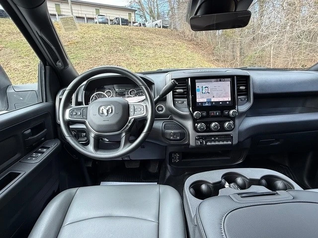 2026 Ram 3500 - Image 14 of 31