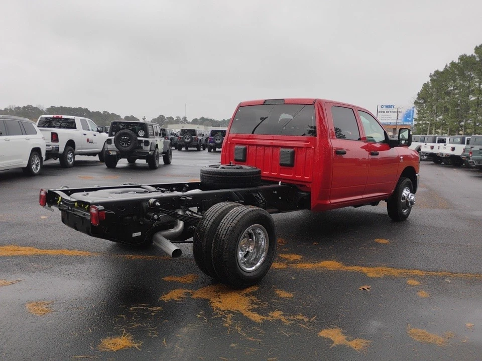 2026 Ram 3500 - Image 5 of 12