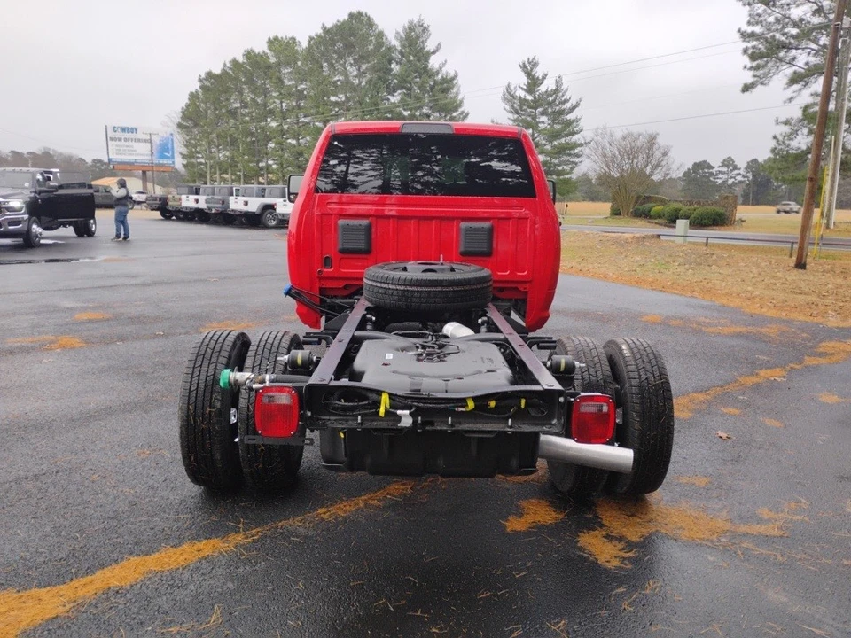 2026 Ram 3500 - Image 6 of 12