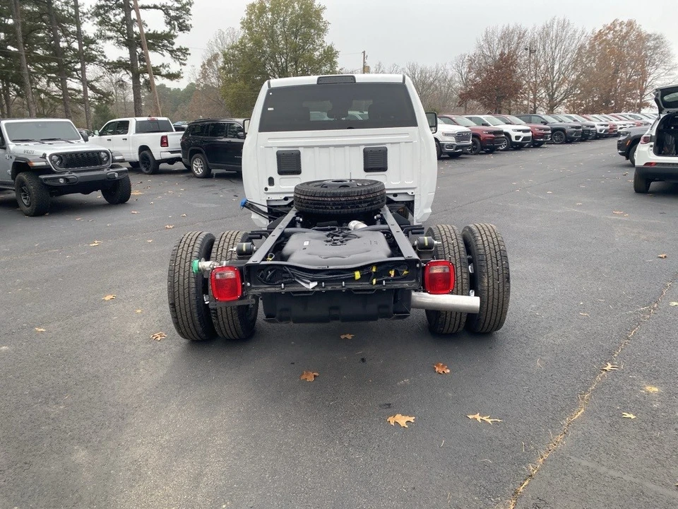 2026 Ram 3500 - Image 6 of 12