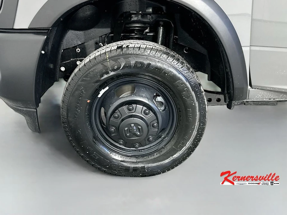 2026 Ram 3500 - Image 16 of 20