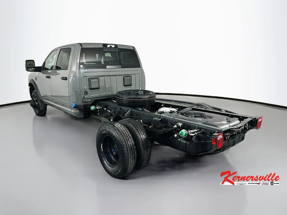 2026 Ram 3500 - Image 5 of 20