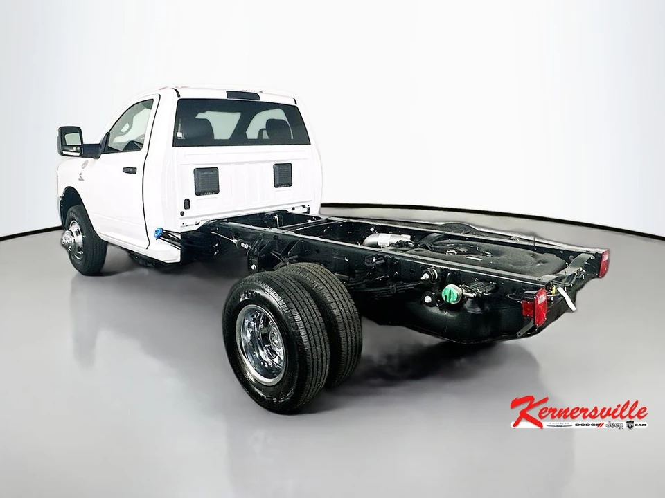 2026 Ram 3500 - Image 5 of 12