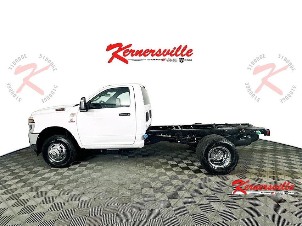 2026 Ram 3500 - Image 4 of 12