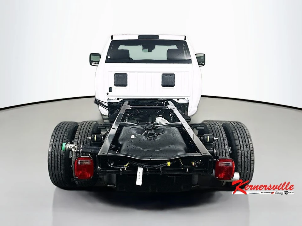 2026 Ram 3500 - Image 6 of 12