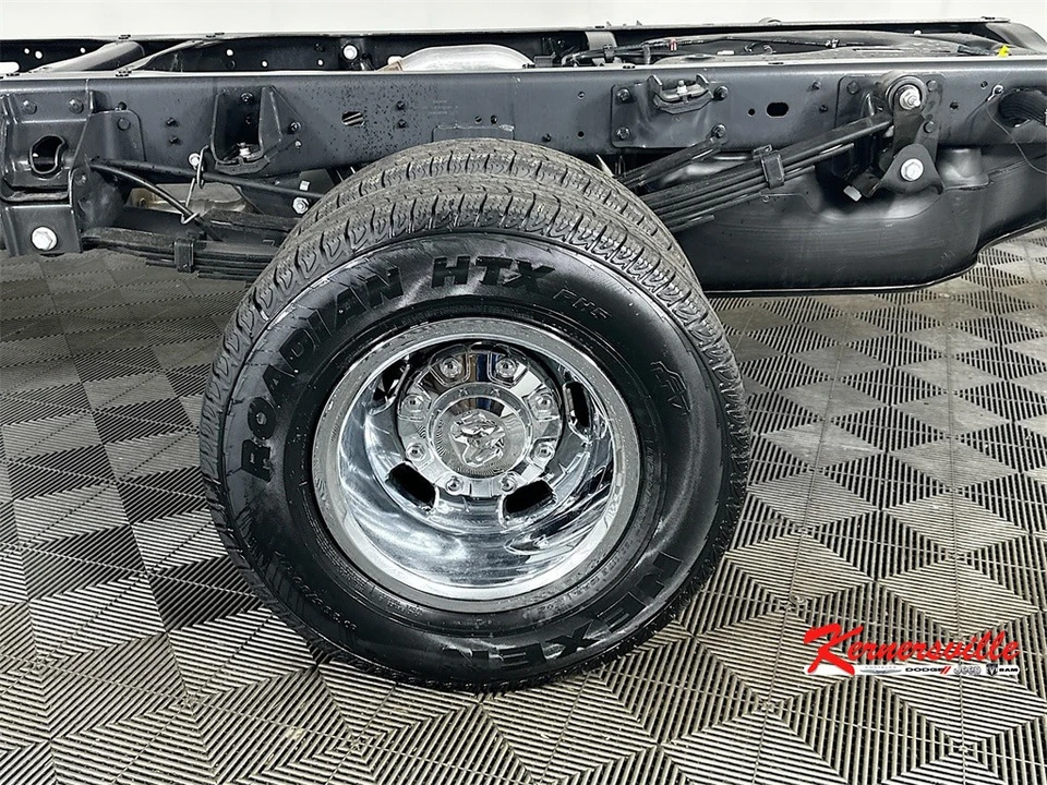 2026 Ram 3500 - Image 19 of 20